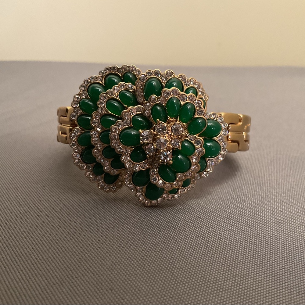 Jcrew Vintage Green and Gold Toned Floral Bracelet